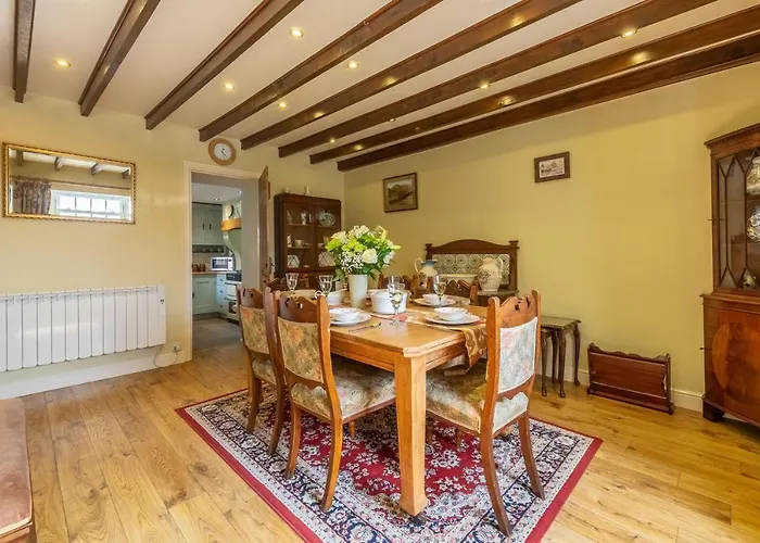 Theaked Stones * Leyburn