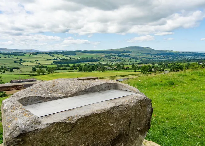 Theaked Stones Holiday home *