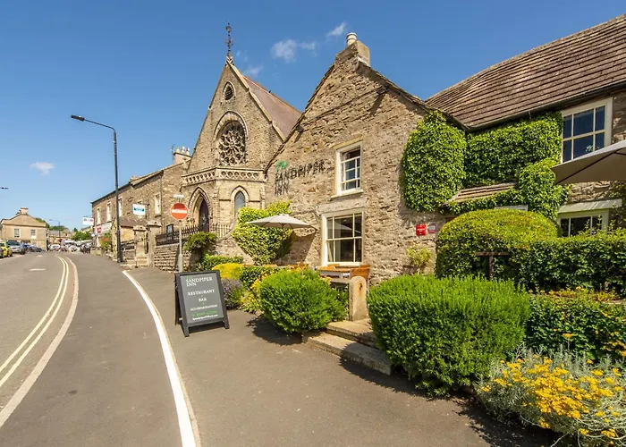 Theaked Stones Leyburn