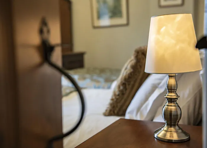 Theaked Stones Holiday home *